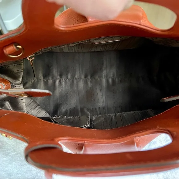 Salvatore Ferragamo Soft W Terracotta bull leather - Picture 12 of 17